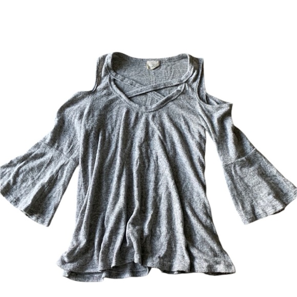 Caution To The Wind - Picture 2 of 3